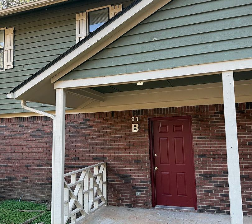 1st image of 21 Carriage Cir #D21b