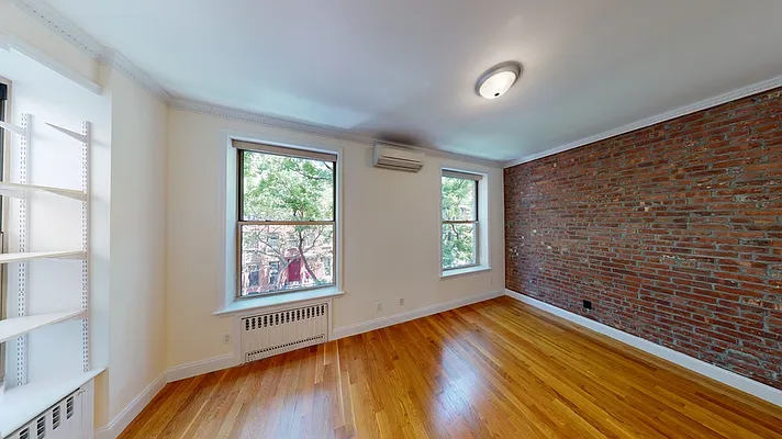 Rented by Bold New York | media 10