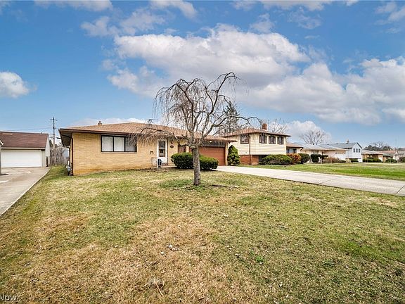 4th image of 24419 Ronan Rd