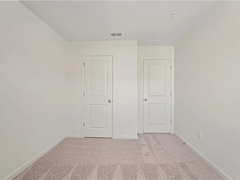 541 Magnolia Cir — Photo 15