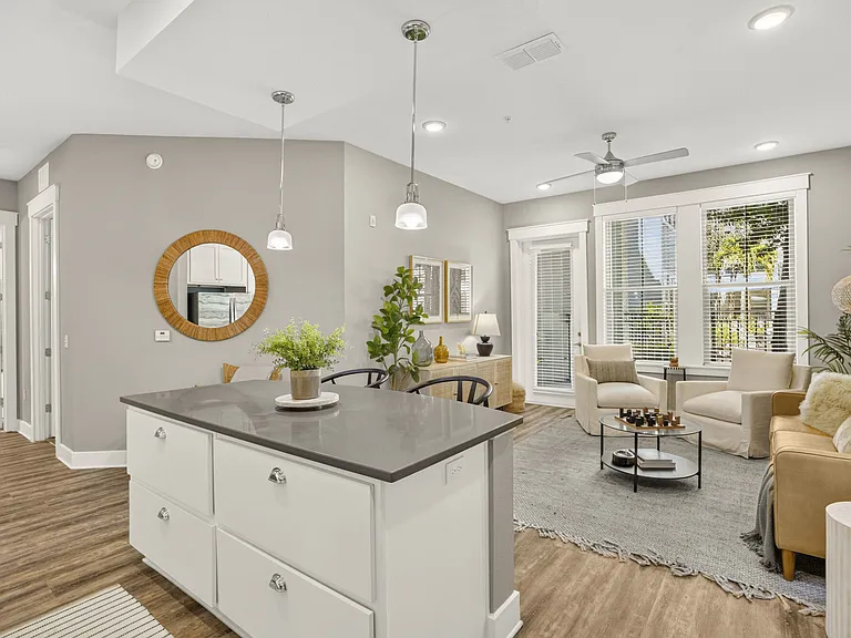Novus Westshore — Photo 17