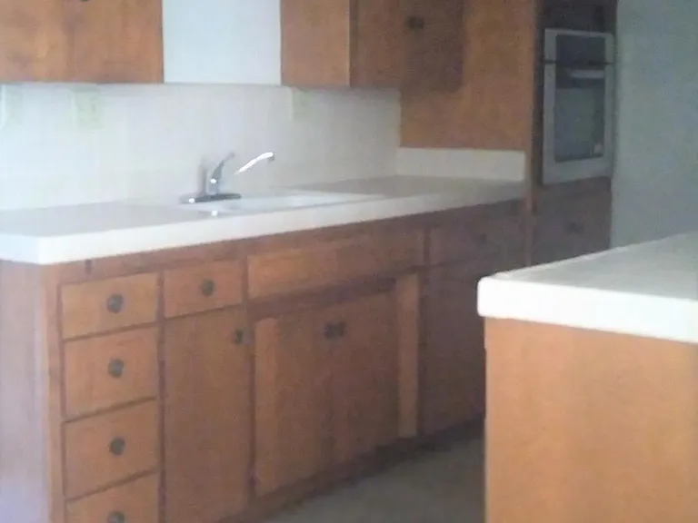 2033 E 3rd St #2D — Photo 14