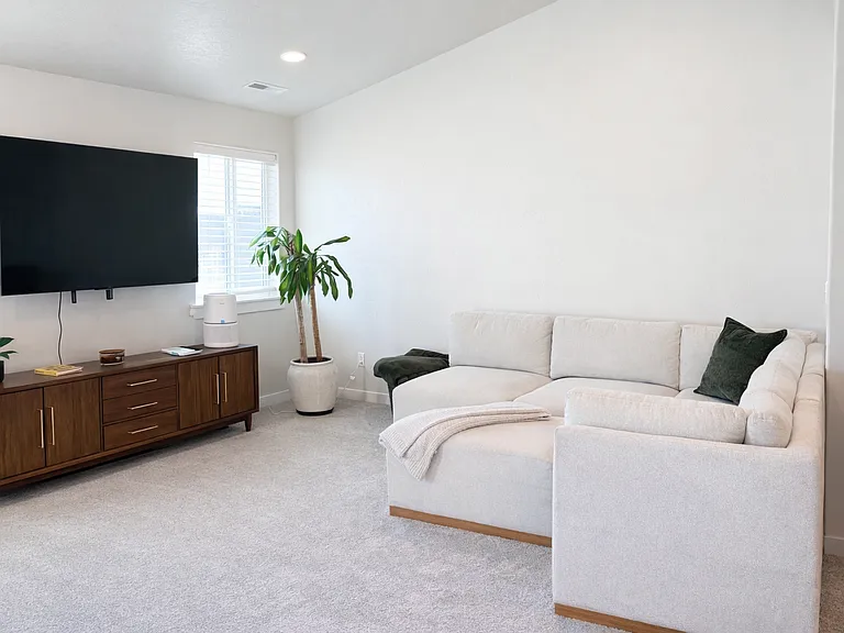 4889 E Cotton Dr — Photo 5