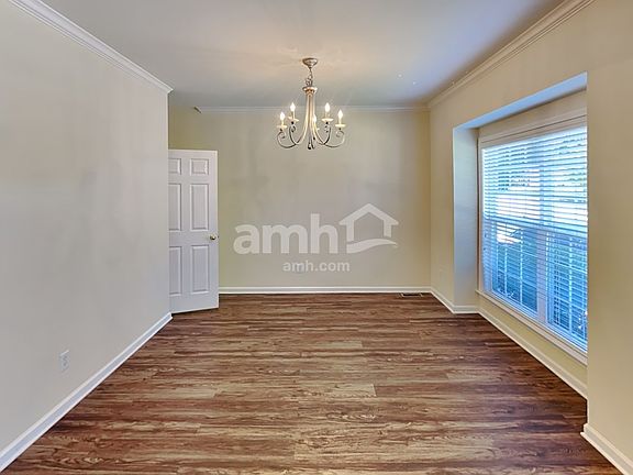 5th image of 420 Laurel Hills Dr