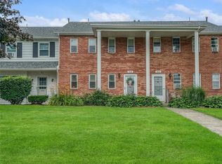 408 Hillcrest Dr, Edinboro, PA 16412