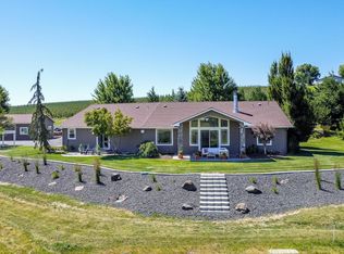 190 Nash Rd, Tieton, WA 98947