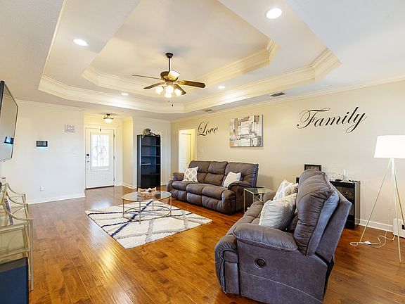 3rd image of 4049 Nelson Hill Pl