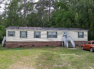 320 Island Dr, Midway, GA 31320