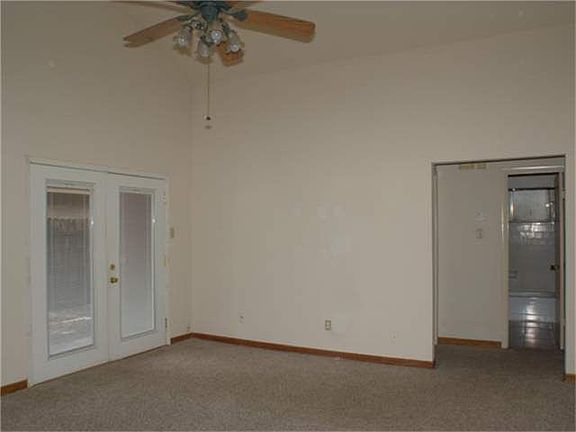 3rd image of 12719 Summer Mill Dr