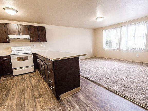 3rd image of 8202 29th Avenue Ct S #8202F