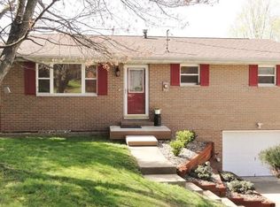 55 Hill Dr, Washington, WV 26181