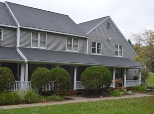 880 East St APT 2C, Lee, MA 01238
