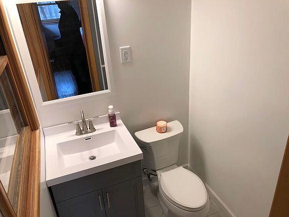 3rd image of 3614 Pierce Pl