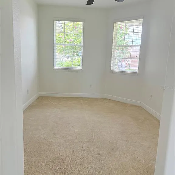5057 NW 35th Pl — Photo 15