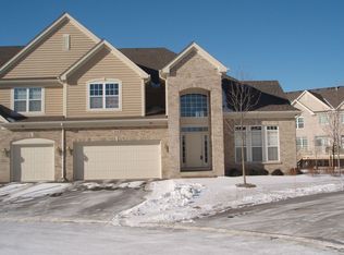 713 Fieldstone Ct #713, Inverness, IL 60010