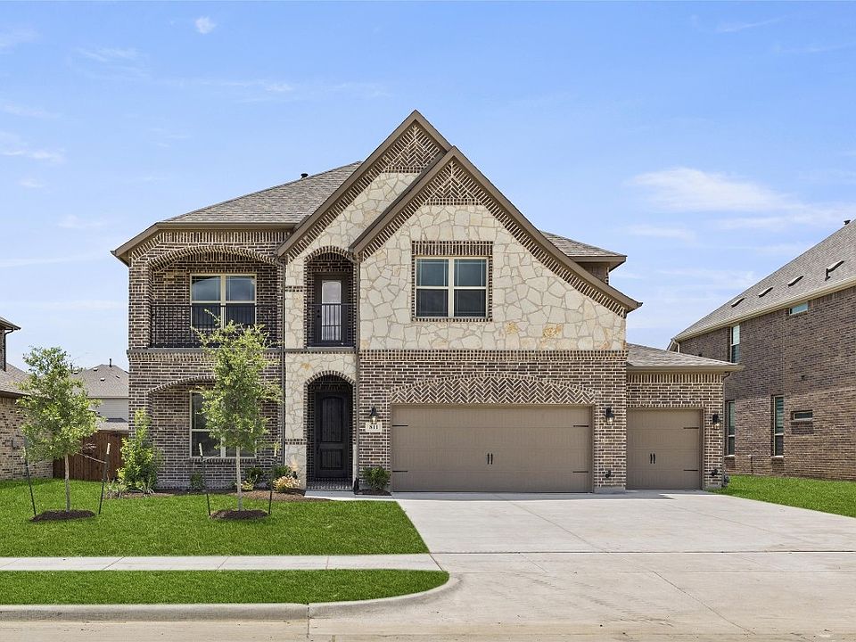 1st image of 811 Brenda Dr