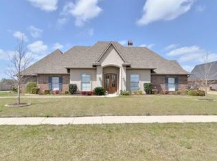 106 Autumn Crk, Bossier City, LA 71111