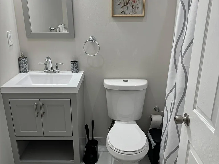 1826 Ridge Ave #1 — Photo 15