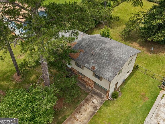 3rd image of 206 W Windemere Way