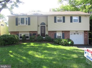 816 Church St, North Wales, PA 19454