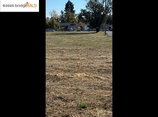 1906 Wise Dr, Napa, CA 94558