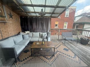 947 Main St E #2, Hamilton, ON L8M 1M9