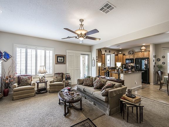 3rd image of 11920 Orense Dr