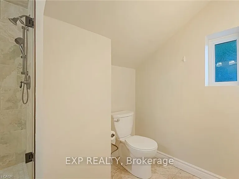 46 Herkimer St #2 — Photo 19