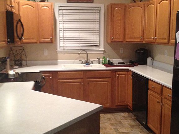 4th image of 356 Headrick View Dr