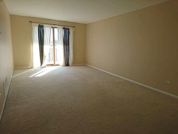 4th image of 10445 Mansfield Ave APT 3D