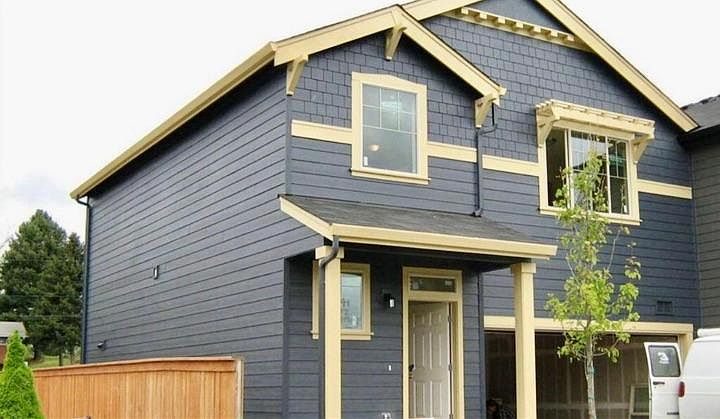 1st image of 5702 NE 48th St