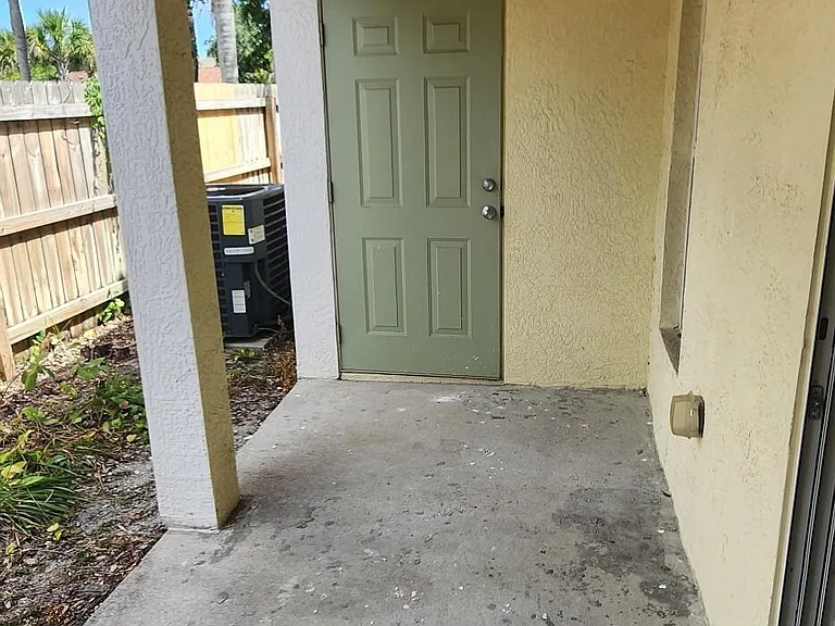 8735 Clara Elizabeth Ln #304 — Photo 6