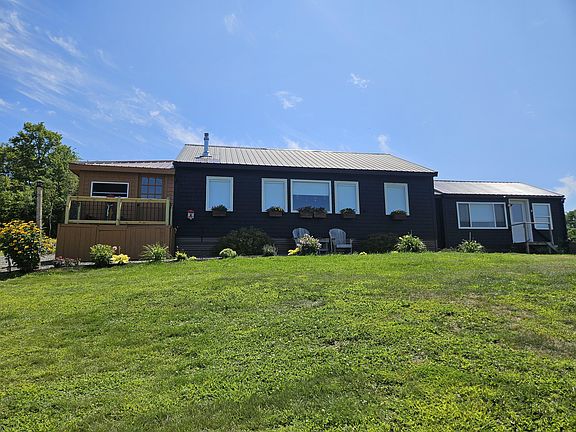 2nd image of 252 Voter Hill Road