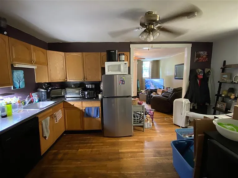 1204 Cambridge St #1 — Photo 1