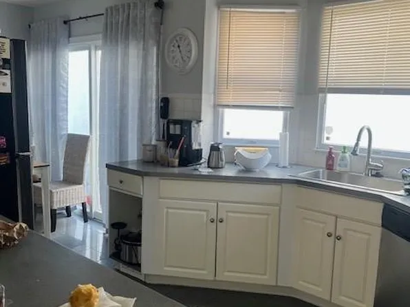 2350 E 2nd St, Brooklyn, NY 11223