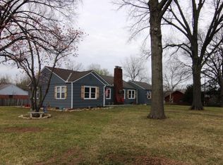 10524 W 61st St, Shawnee, KS 66203