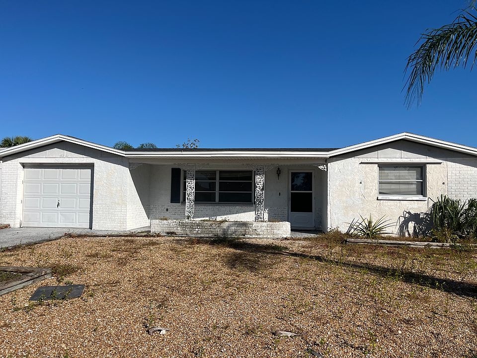 1st image of 5241 Sparrow Dr
