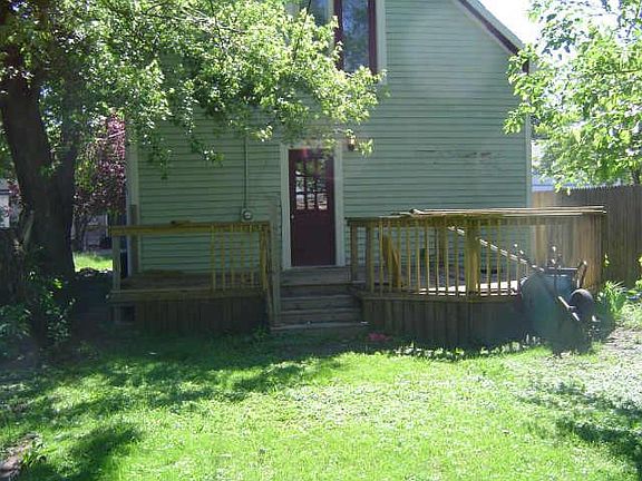 2nd image of 812 S Wright St