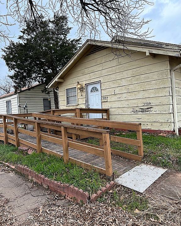 1st image of 3104 Avenue S