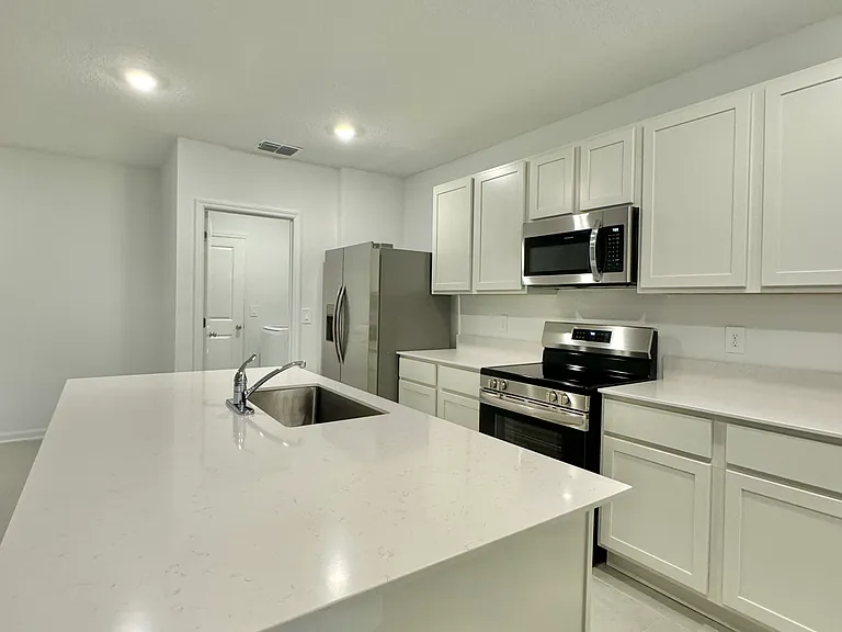 2732 Pioneer Trl — Photo 34