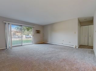 7410 Brookdale Dr #1-113, Darien, IL 60561