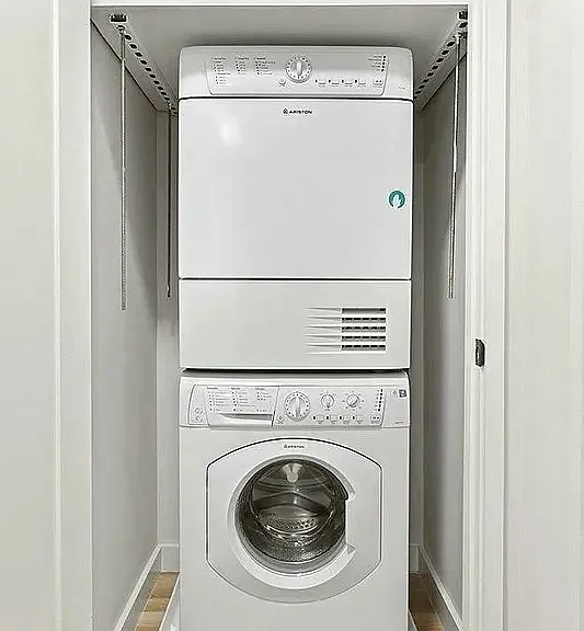 1557 Lexington Ave #2S — Photo 7