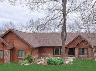 19156 Old Logging Rd, Glencoe, MO 63038