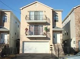 215-217 Badger Ave, Newark, NJ 07108