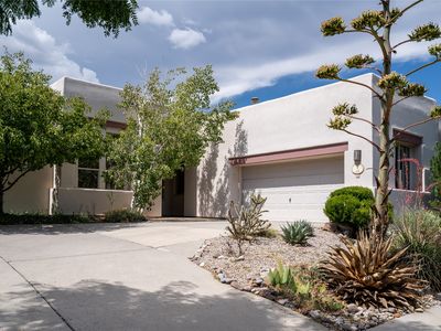 15 E Chili Line Rd, Santa Fe, NM, 87508