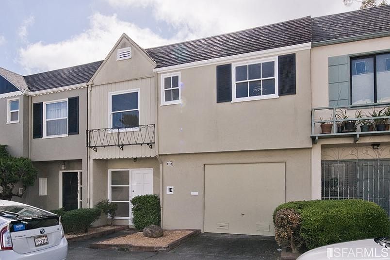 1st image of 231 Molimo Dr