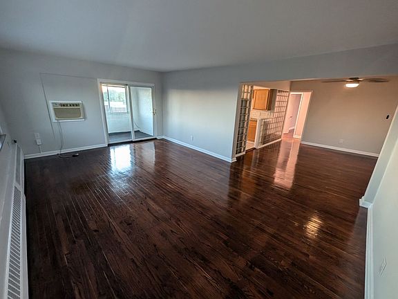 3rd image of 1613 Asmann Ave APT 5
