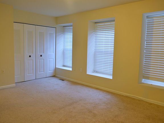4th image of 3192 Narrow Glen Way