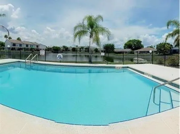 639 SE 13th Ave #120, Cape Coral, FL 33990