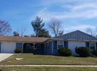 21 Triangle Ln, Willingboro, NJ 08046